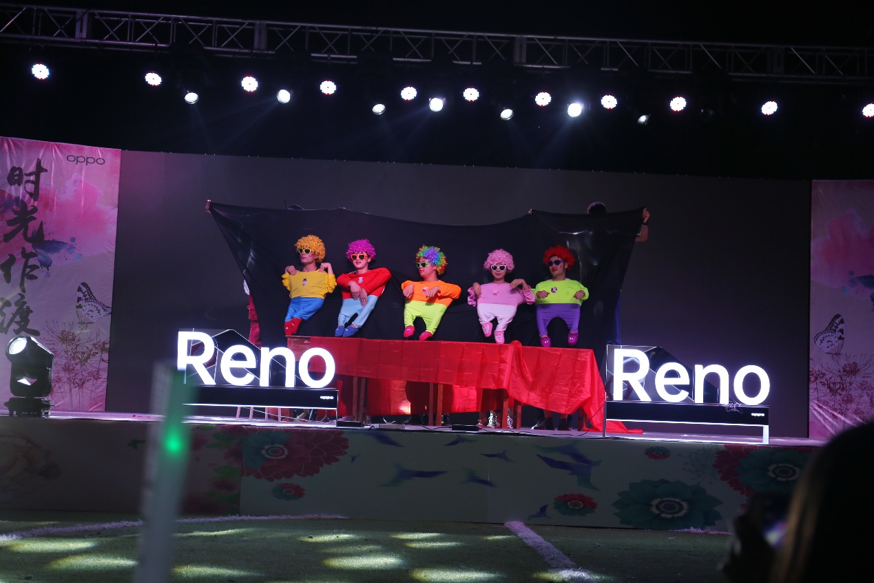 C:\Users\lenovo\Desktop\新闻稿4个(1)\电力工程系举办2019年送毕业生晚会\新闻插图3.JPG