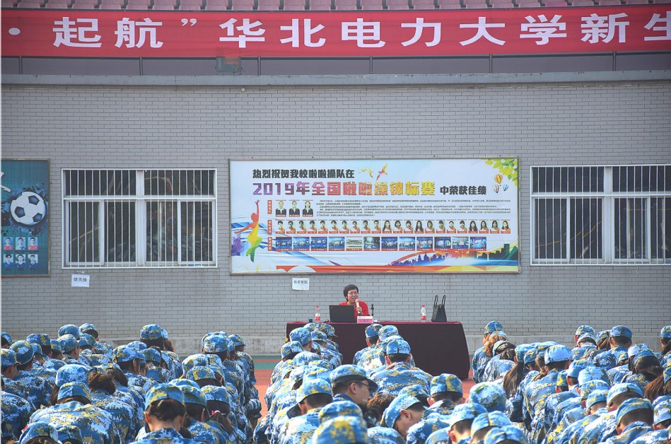 ab33380d0a4c437b82ad88c11cced2b7.jpg