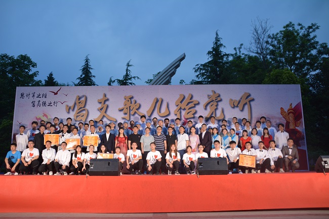 de68bc86a8eb44dabad5d435657c51c6.jpg de68bc86a8eb44dabad5d435657c51c6.jpg