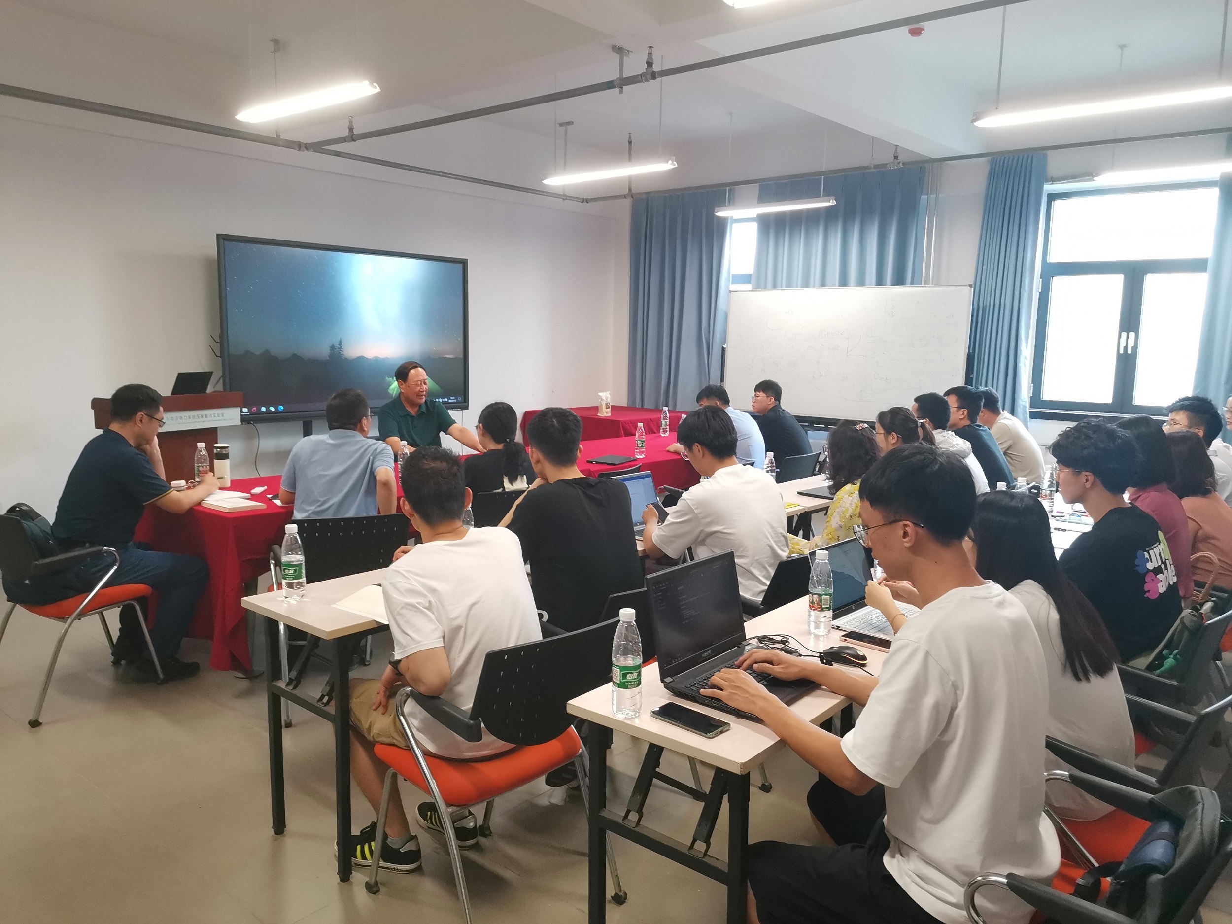 刘吉臻院士出席能源发展战略研究院“电力系统新进展”2021年度暑期研修班开班仪式