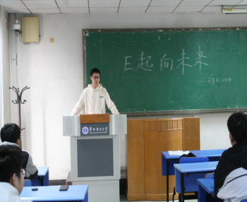 b558ed33cc39497f93deb7a5a66a221b.png