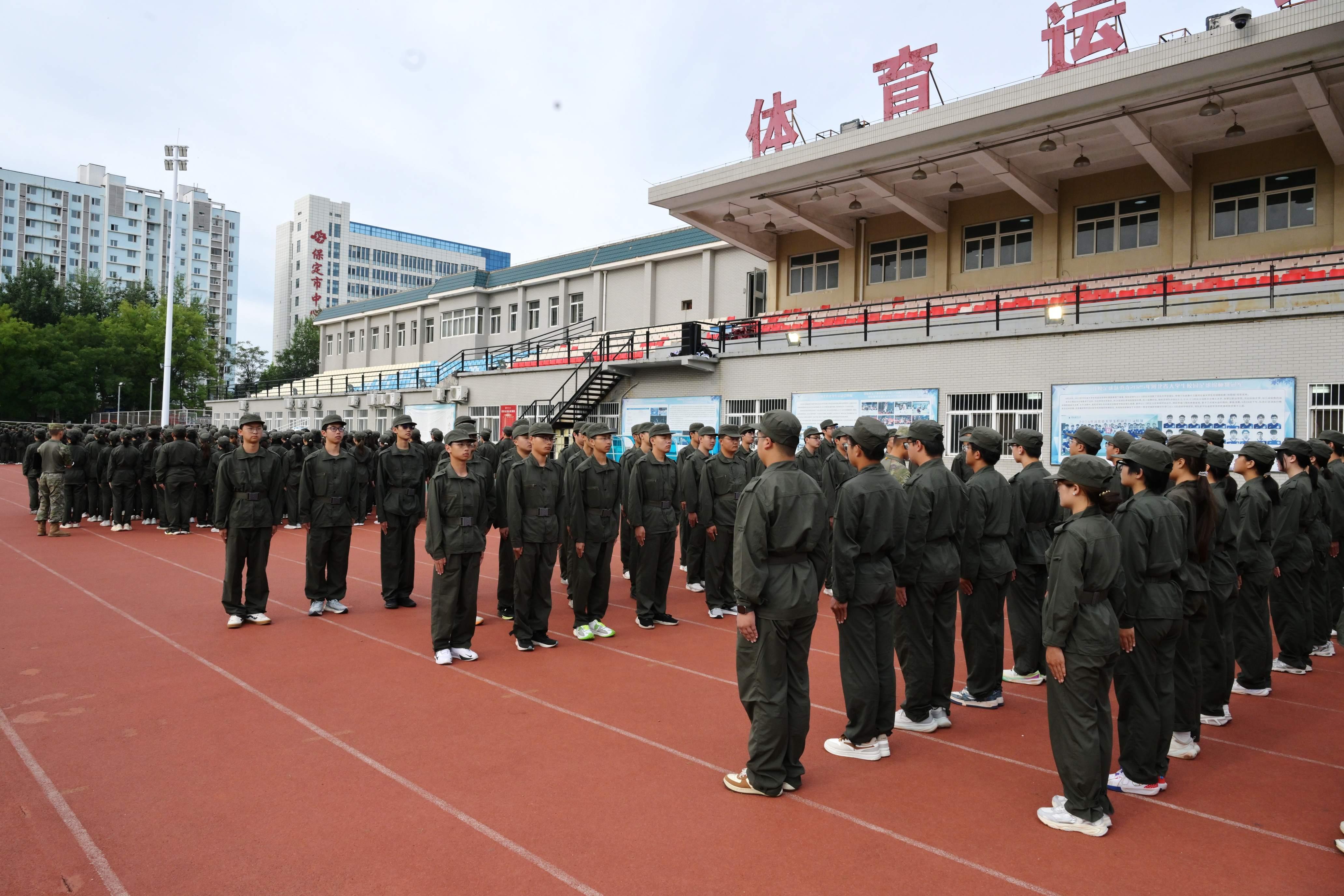 TQJ_学生军训 4.jpg