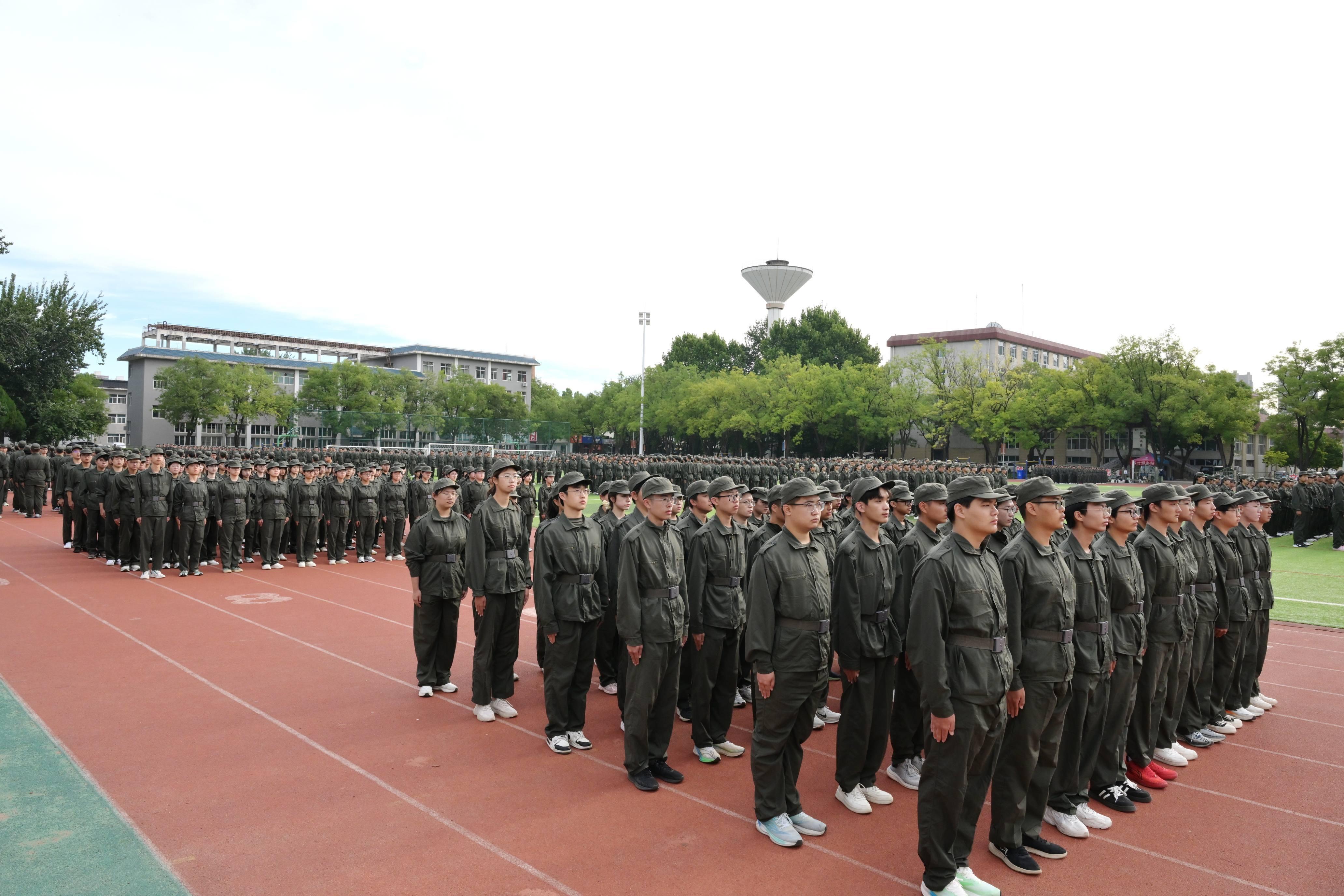 TQJ_学生军训 5.jpg